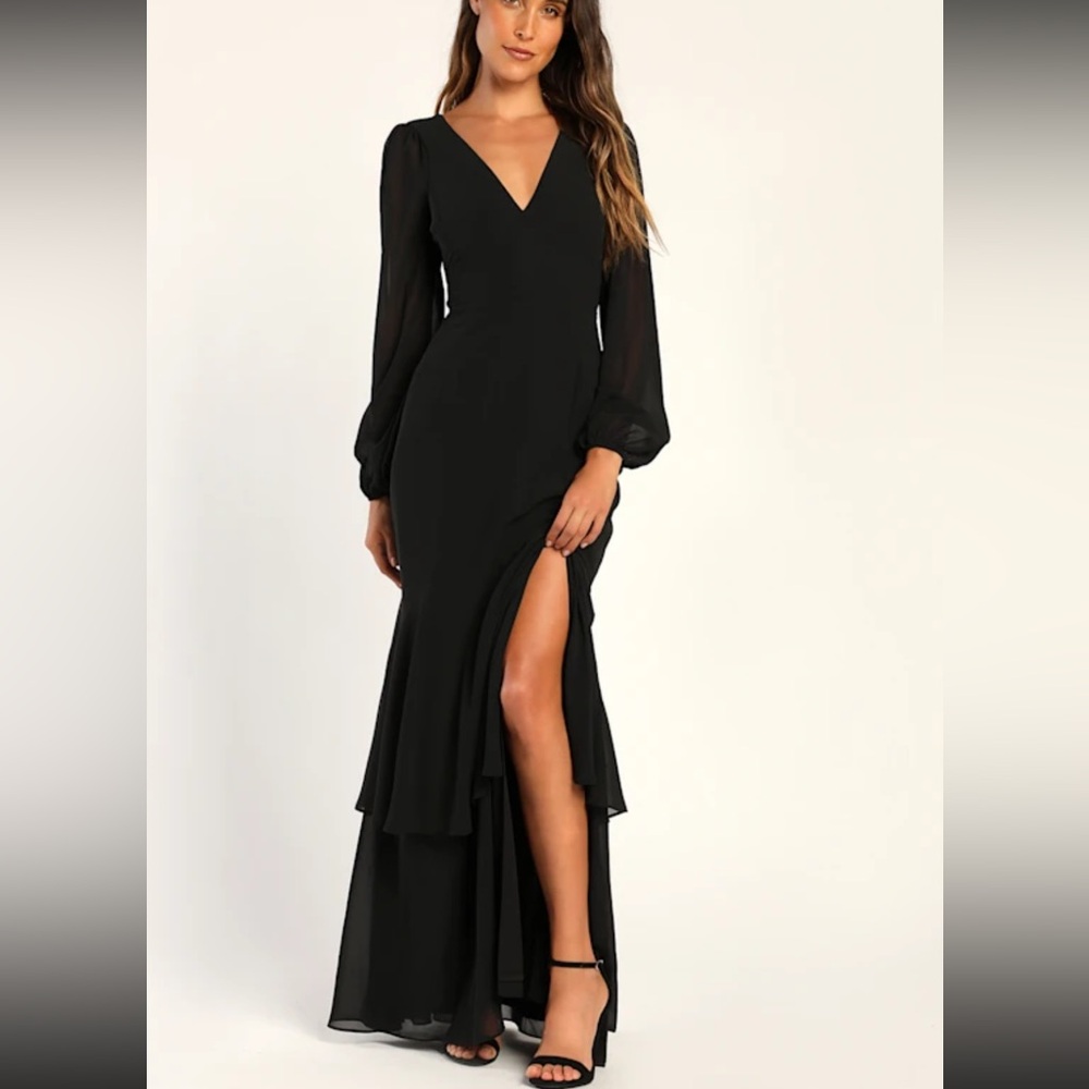 Lulu's Black Long Sleeve Gown